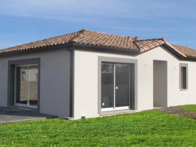 Maison neuve 95 m2 à Saint Pierre de Lages