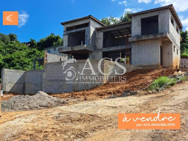 Maison neuve à terminer Le François