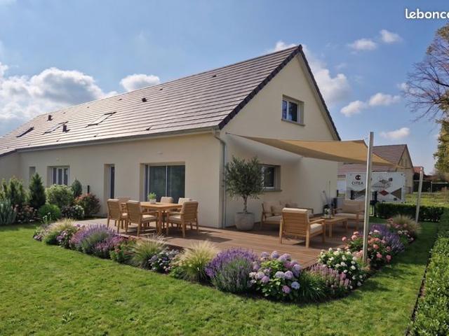 Maison neuve à DOMBLANS