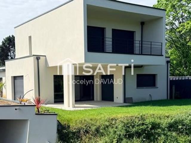 Maison neuve à Juigné sur loire