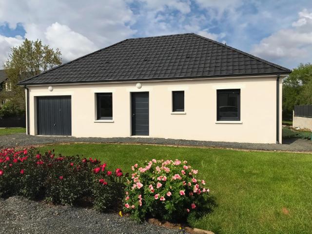 Maison neuve à Larche
