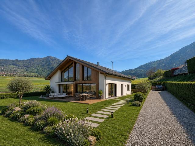 Maison Neuve De 150 M2 À La Tour Magnifique Vue 150m² La Tour