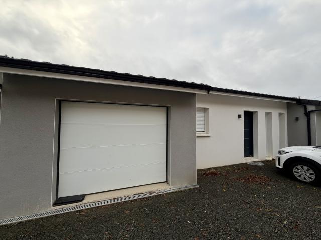 Maison neuve de 2024, 3 chambres, garage