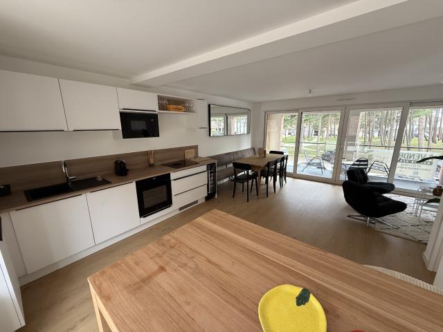 MAISON NEUVE DE 4 CHAMBRES AU COEUR DU CENTRE VILLE