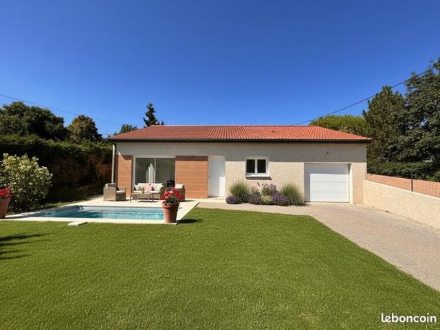 Maison neuve de plain pied 96 m² Terrain 739 m² Vue panoramique Les points forts