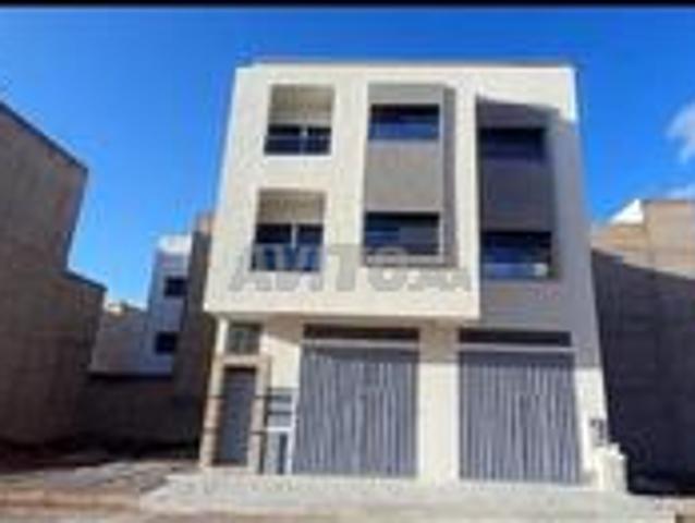 Maison neuve et très ensoleillée