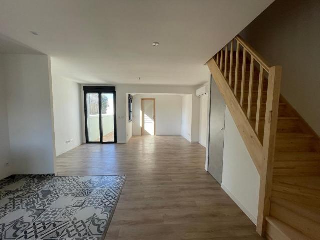 MAISON NEUVE F5 MENNECY