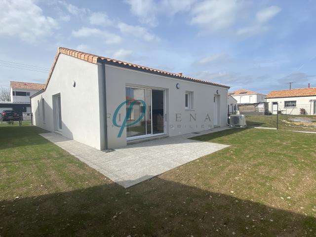 Maison neuve Liré