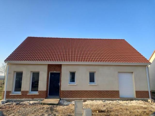 Maison neuve Plainval