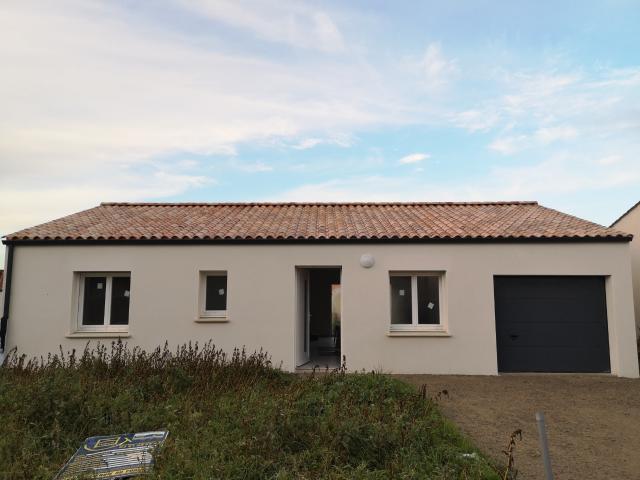 MAISON NEUVE DE PLAIN PIED 3 CHBRES !
