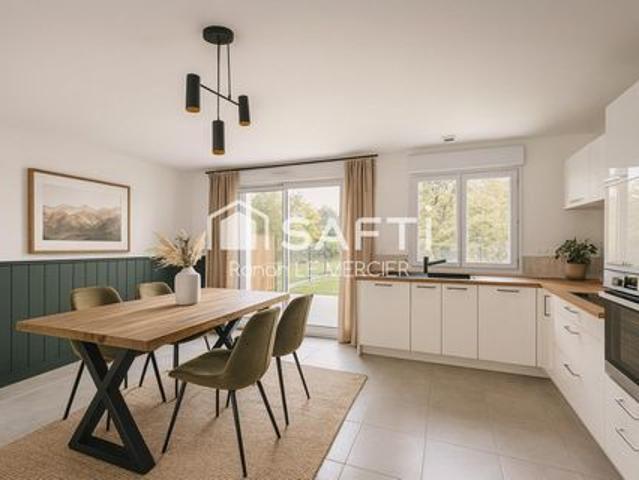Maison neuve RE 2020 avec garage et jardin