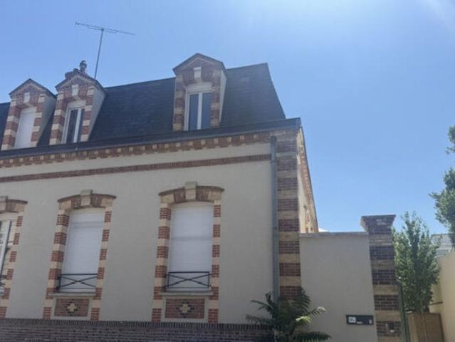 Maison Neuve Rue de Reverdy