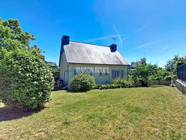 Maison néo bretonne avec énorme potentiel ! Emplacement recherché Opportunité rare au coeur de SAINT DONAN