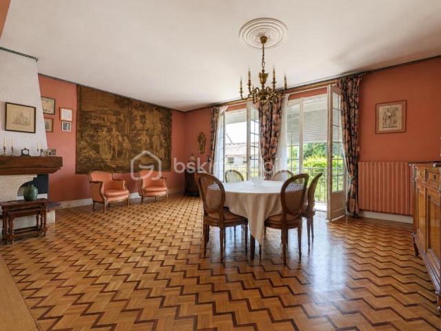 MAISON NÉO BRETONNE DE 153 M² AVEC HANGAR DE 140 M² PLUMÉLIAU BIEUZY