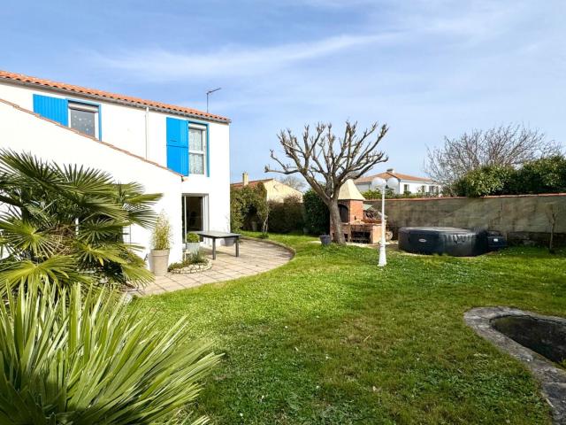 Maison Nieul Sur Mer 5 pièce s 109 m2