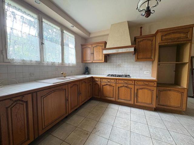 Maison Niort 6 pièce s 149 m2