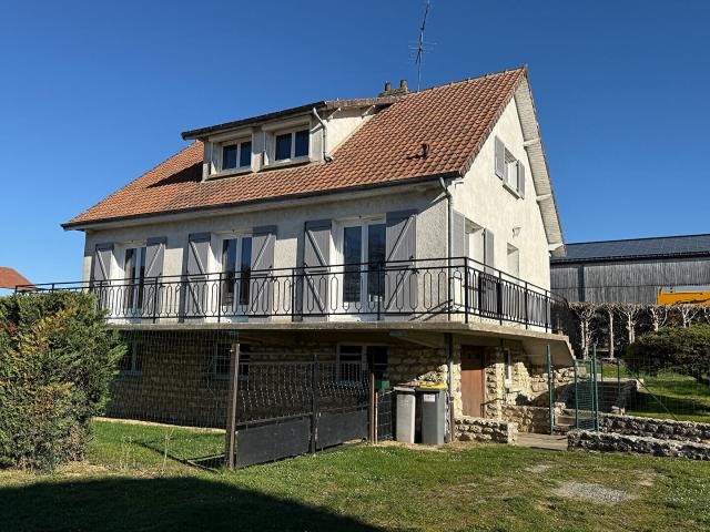 Maison Soisy Sur Ecole 4 pièce s 133.9 m²