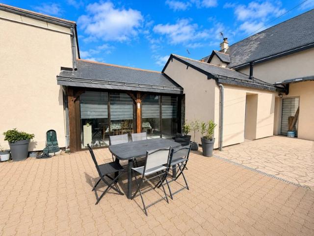 MAISON SAUMUR