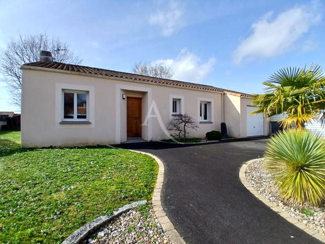 Maison Saint Colomban 4 pièce s 93m2