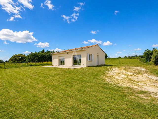 Maison Saint bonnet sur gironde 4 pi?es 80 m2