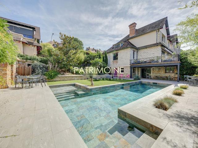 Maison Saint Germain En Laye 10 pièce s 450 m2 450m² Saint Germain en Laye