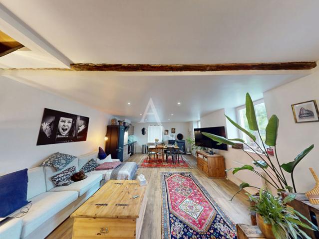 Maison Saint Denis De L Hotel 4 pièce s 79.80 m2
