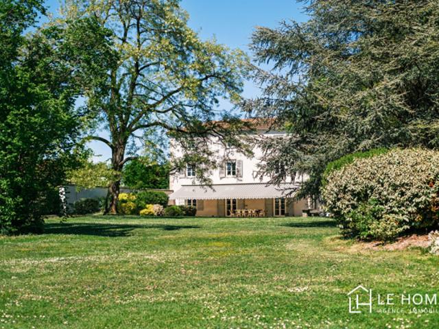Maison Saint Didier Au Mont D Or 332 m2