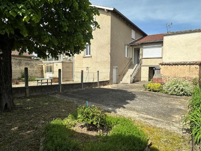 Maison Saint Etienne des oullieres