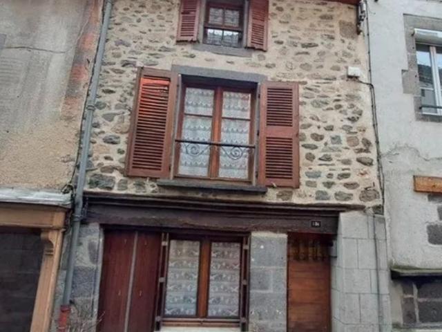 Maison Saint Flour 5 pièce s 90 m2