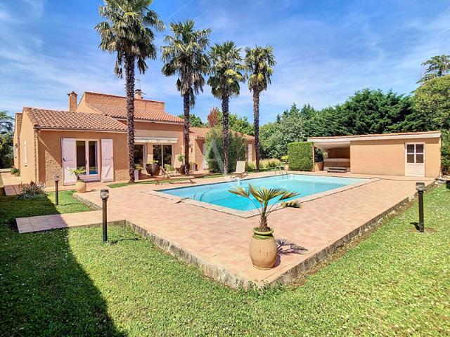 Maison Saint Hilaire 8 pièces 175 m2