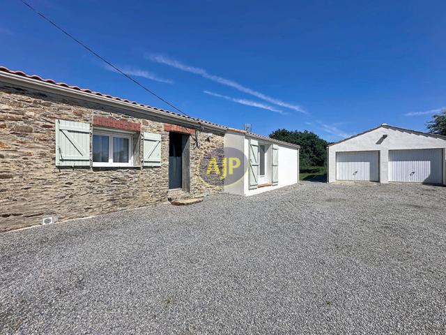 Maison Saint Hilaire De Chaleons