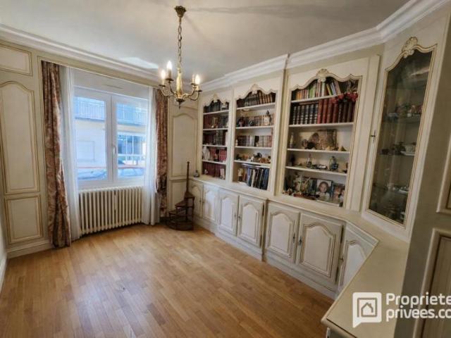 Maison Saint Hilaire Du Harcouet 9 pièce s 184 m2