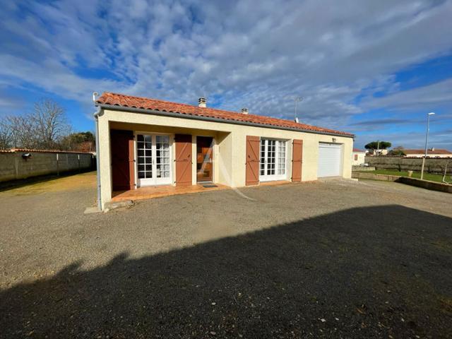Maison Saint Hilaire La Foret 4 pièce s 74 m2