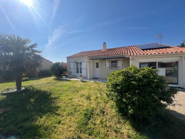 Maison Saint Hilaire La Foret 3 pièce s 65.4 m2