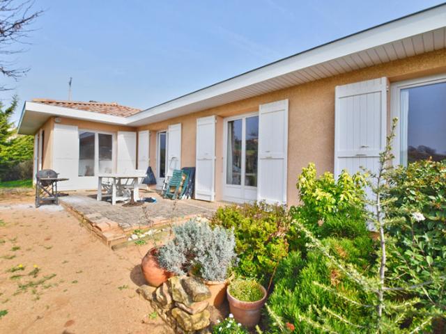 Maison Saint Jean Des Vignes 4 pièce s 106 m2 sur environ 1900m²