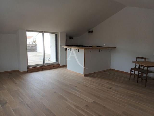 Maison Saint Laurent De La Pree 3 pièce s 88 m2