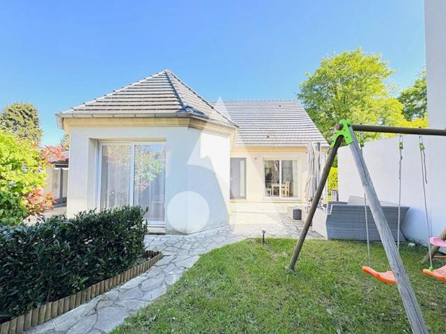 Maison Saint Leu la Forêt 5 pièce s 124 m2