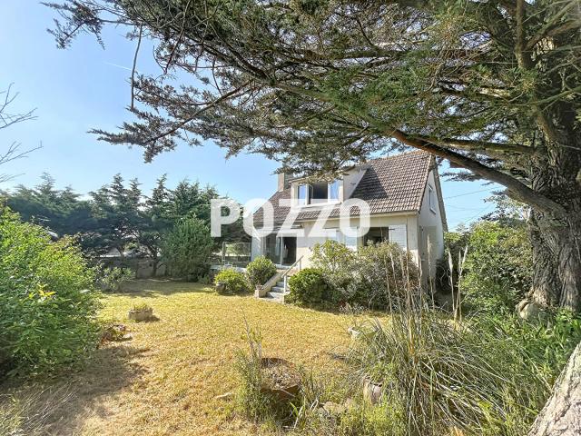 Maison Saint Martin De Brehal 6 pièce s 139 m2