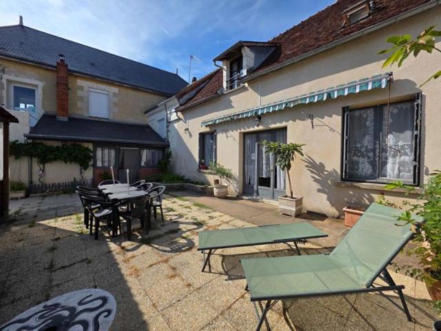 Maison Saint Senoch 11 pièce s 307 m2