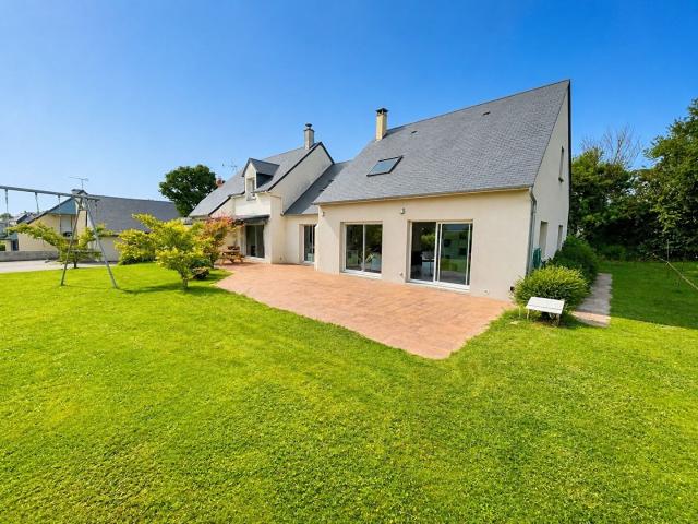 Maison Saint Pair Sur Mer 9 pièce s 224 m2 224m² Saint Pair sur Mer