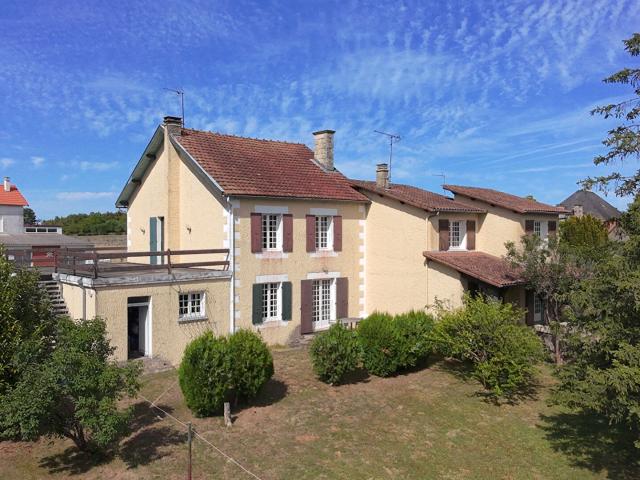 Maison Saint Pierre D Exideuil