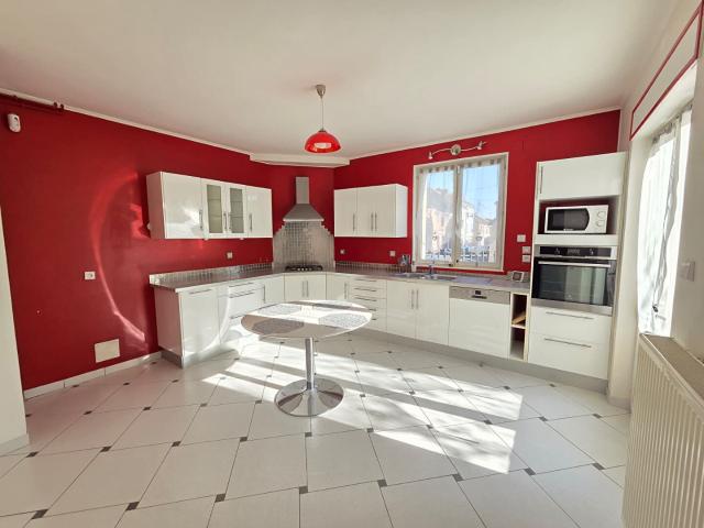 Maison Saint Quentin 5 pièce s 116 m2