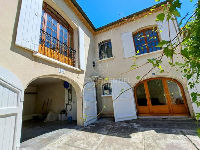 Maison Saint Remy De Provence 6 pièce s 118 m2 Centre Historique