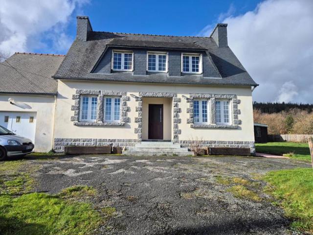 Maison Saint Rivoal 5 pièce s 123 m2