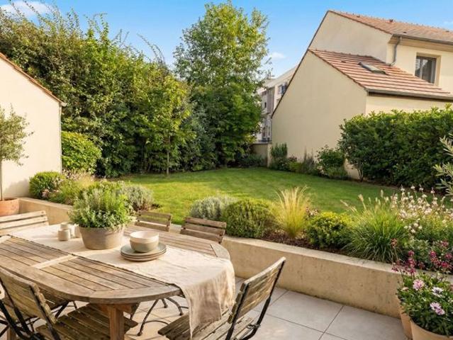 Maison Saint Thibault Des Vignes 5 pièce s