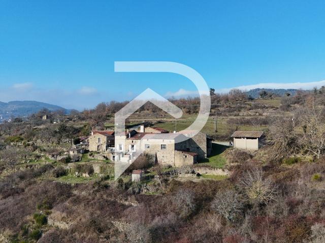 Maison Saint Victor 3 pièce s 63 m2
