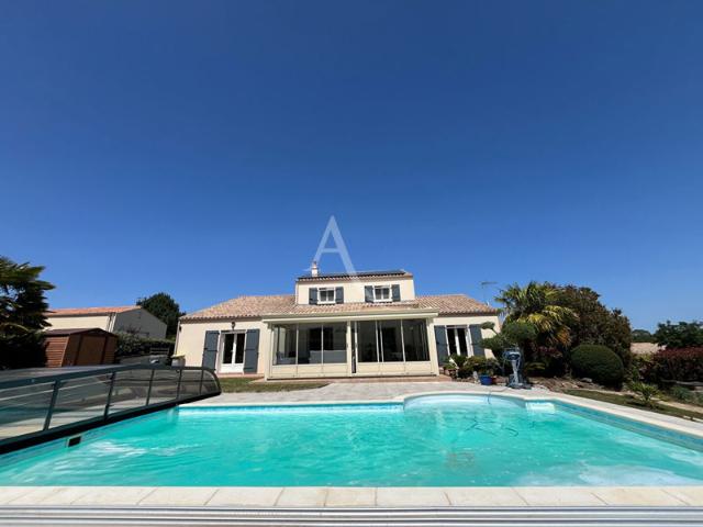 Maison Saint Vincent Sur Graon 9 pièce s 213 m2