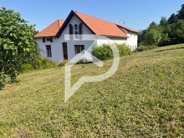 Maison Salies De Bearn 8 pièces 210 m² 210m² Salies de Béarn