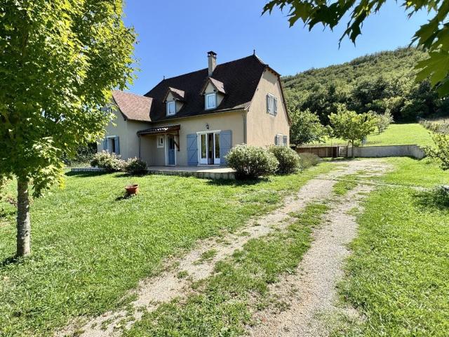 Maison Salvagnac Cajarc 5 pièce s 170 m2 170m² Salvagnac Cajarc