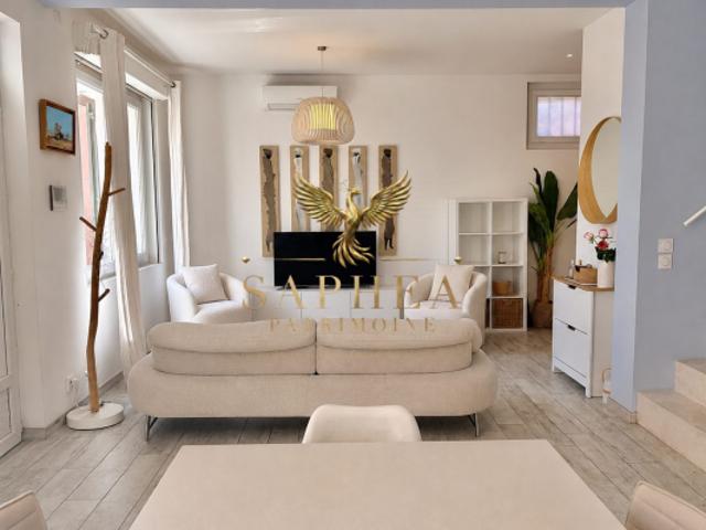 MAISON SANARY SUR MER – HYPER CENTRE